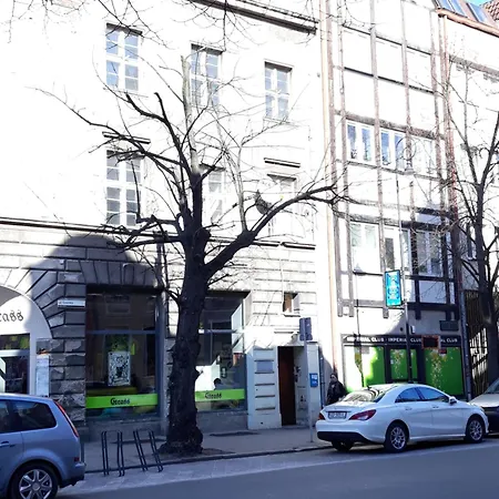 Lägenhet Apartament Starowka Gdańsk